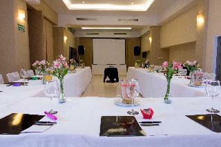 Hotel Misi�n Grand Valle De Bravo