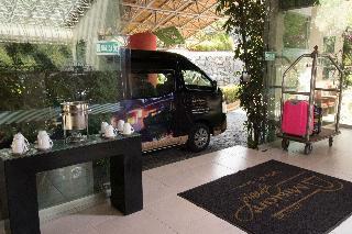 Hotel Misi�n Grand Valle De Bravo