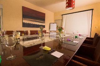Hotel Misi�n Grand Valle De Bravo