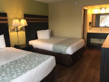 Blu Atlantic Hotel & Suites