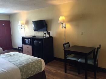 Blu Atlantic Hotel & Suites