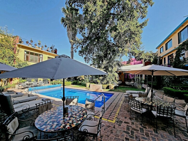 Hotel Hacienda De Las Flores