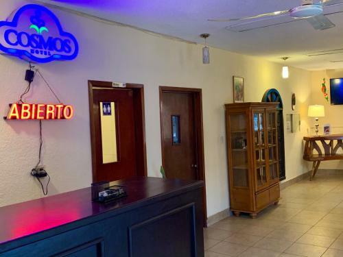 Hotel Cosmos