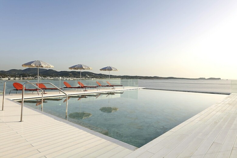 The Signature Level At Trs Ibiza Hotel All Inclusive Adults Only +16