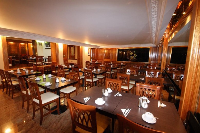 Abbey Court Hotel