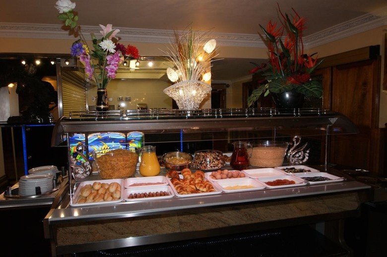 Abbey Court Hotel