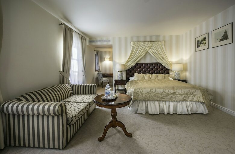 Hoffmeister Hotel & Spa