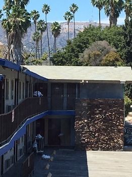 Motel Hollywood Palms Inns & Suites