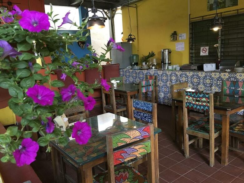 Panama House Bed & Breakfast
