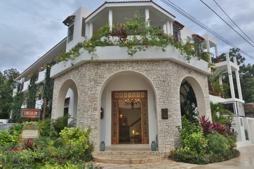 Aparthotel Livetulum