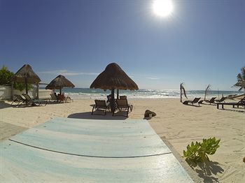 Hotel Playa Kin Ha