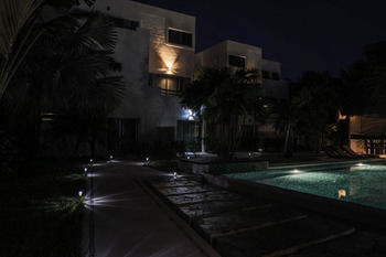 Hotel Villas H2o