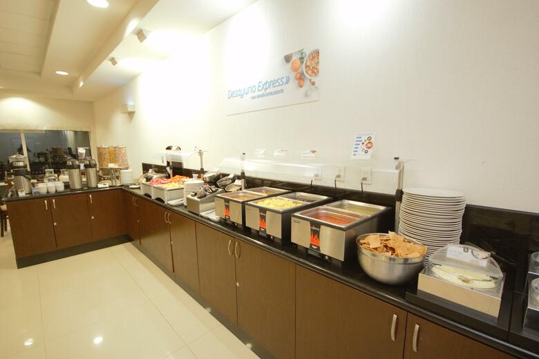 Hotel Holiday Inn Express Tuxtla Gutierrez La Marimba