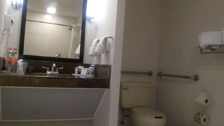 Hotel Holiday Inn Express Tuxtla Gutierrez La Marimba