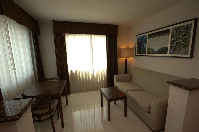 Hotel Holiday Inn Express Tuxtla Gutierrez La Marimba