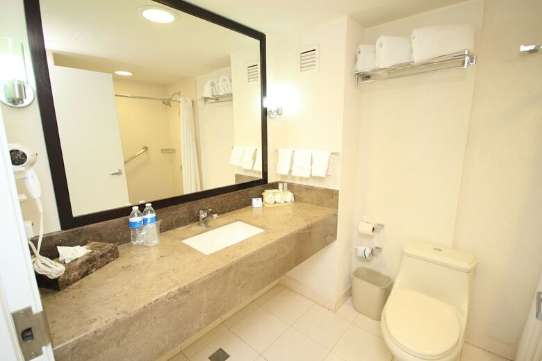 Hotel Holiday Inn Express Tuxtla Gutierrez La Marimba
