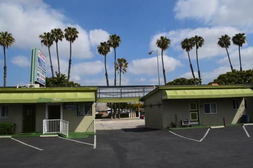 Encore Motel