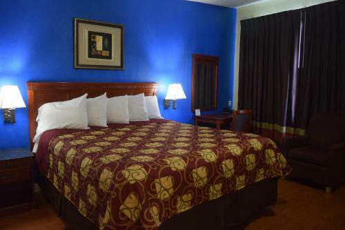 Encore Motel
