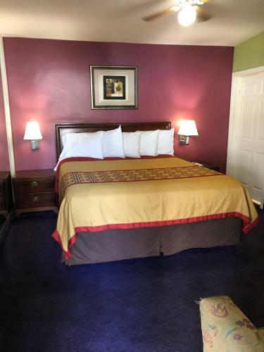 Encore Motel