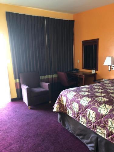 Encore Motel