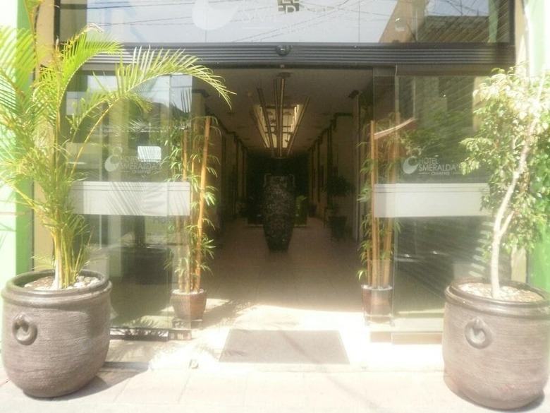 Hotel Esmeraldas