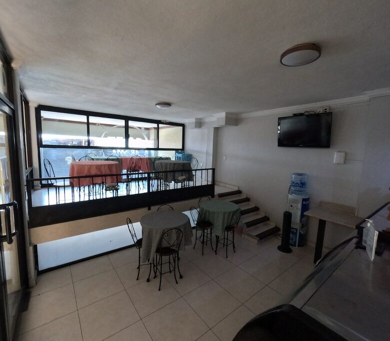 Hotel Esmeraldas