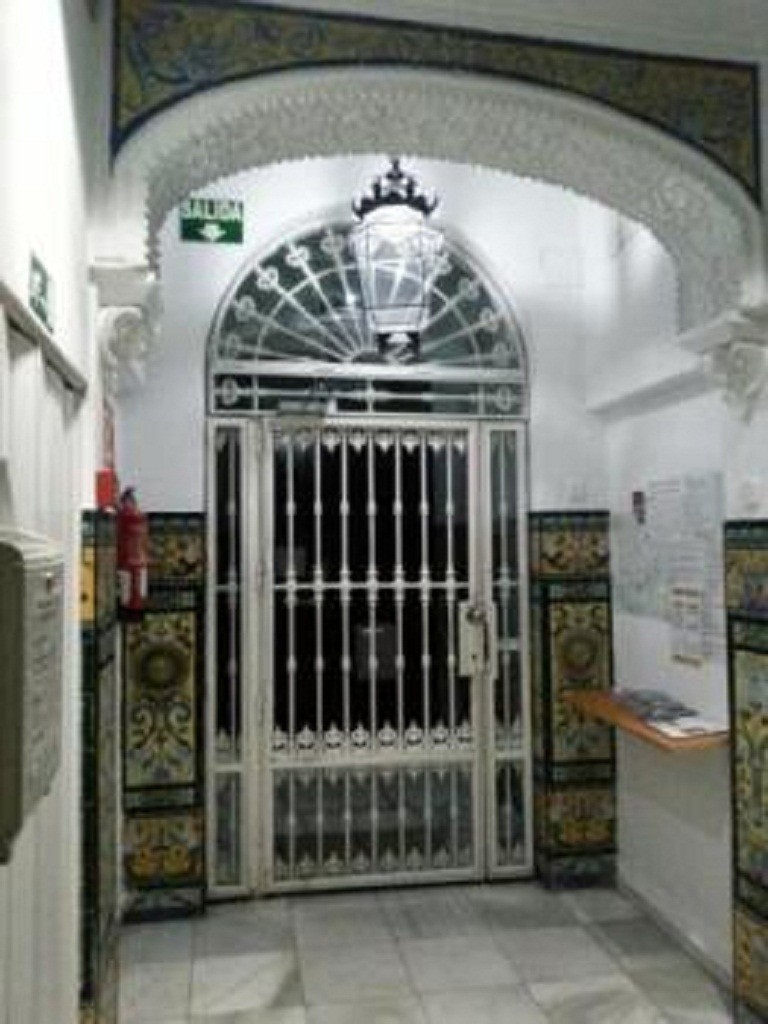 Hostal Urban Sevilla