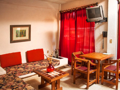 Hotel Solimar Inn Suites