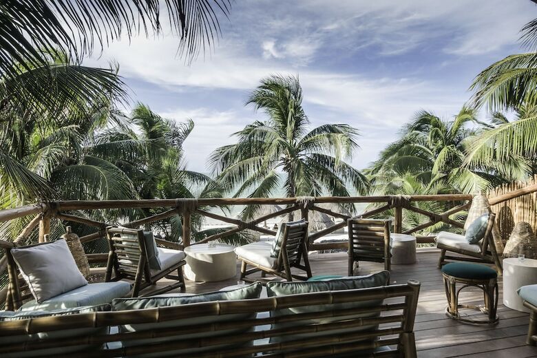Casa Las Tortugas Petit Beach Hotel & Spa