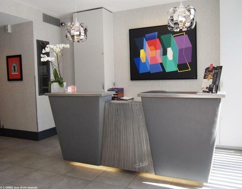 Porte De Versailles Hotel