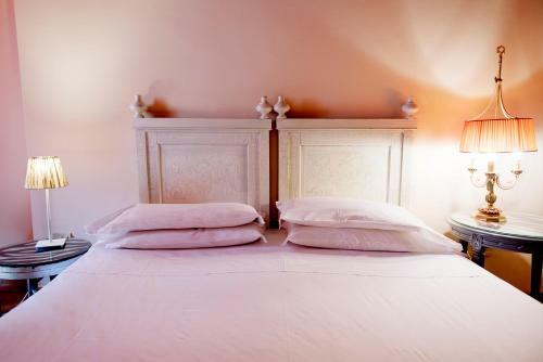 Bed & Breakfast N4u Guest House