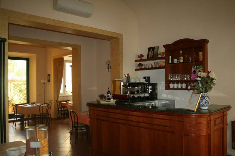 Hotel Eden