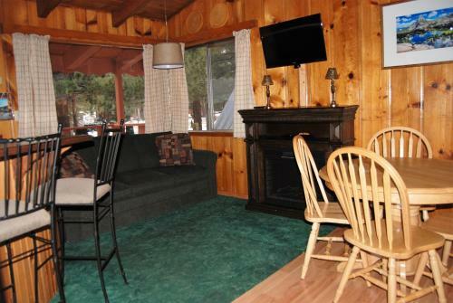 Edelweiss Lodge