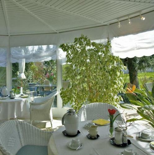 Hostal Hotel Ebnet Garni