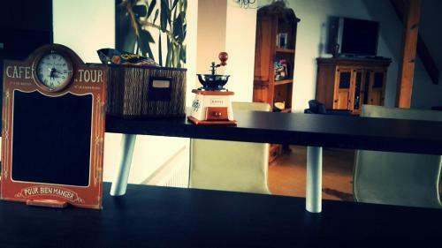 Hostal Hotel Garni Reulein