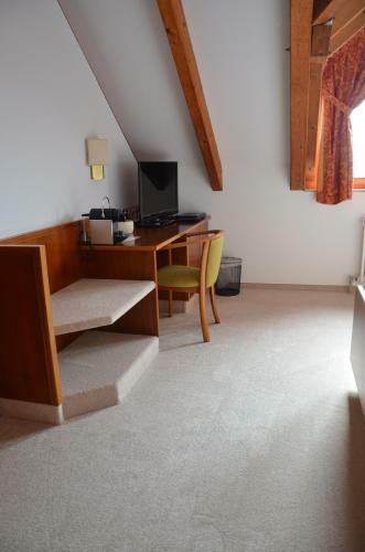 Hostal Hotel Garni Reulein