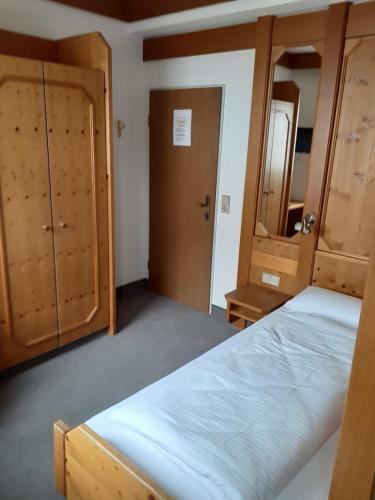 Hostal Br�uhotel Steig