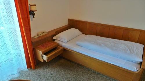 Hostal Gasthof Edelweiss