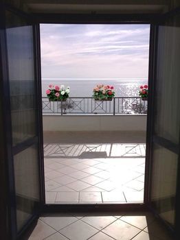 Sea Garden Hotel