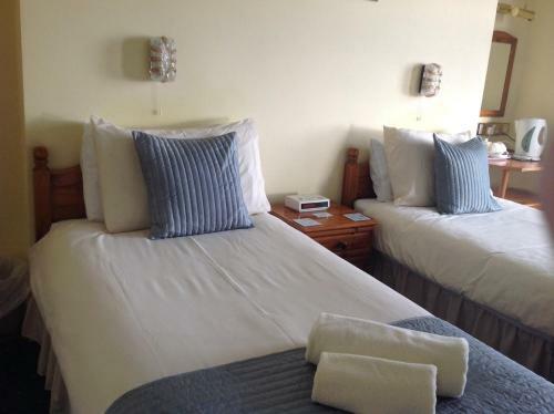 Hostal Cubbon House
