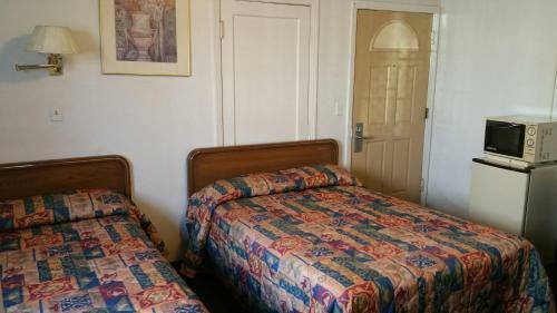 San Joaquin Motel