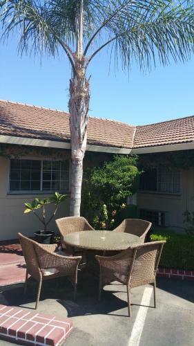 San Joaquin Motel