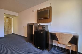 Motel 6 Merced