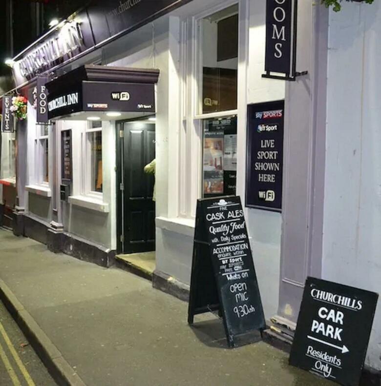 Hostal Churchill Inn