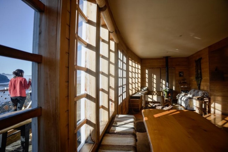 Hostal Palafito Hostel
