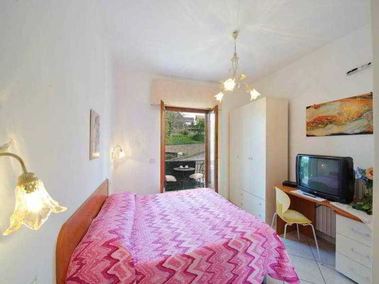 Bed & Breakfast Haidi House