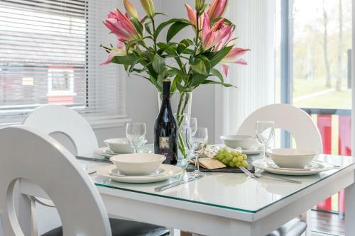 High Range Self-catering Chalets