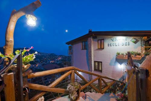 Hostal Valle Degli Dei