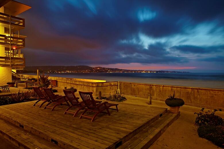 Hotel Monterey Beach Resort
