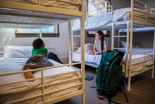 Hi - Monterey Hostel